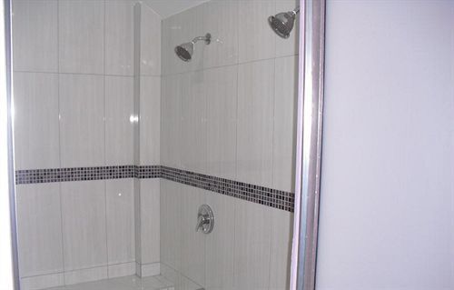 Piarco Village Suites Esterno foto