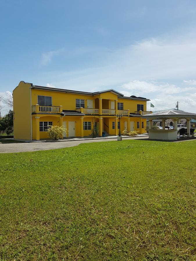 Piarco Village Suites Esterno foto